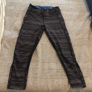 Lululemon size 6 running/workout leggings.